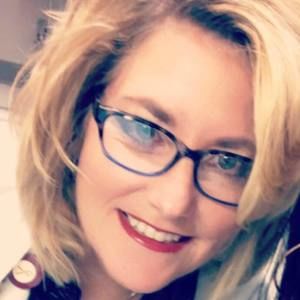 Meet your Posher, Dana